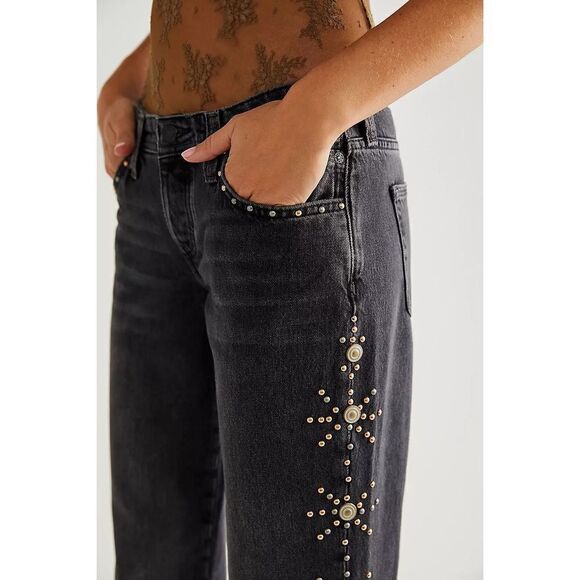 Free People Cooper Studded Low-Rise Boyfriend Jeans Size 32 - Picture 2 of 8